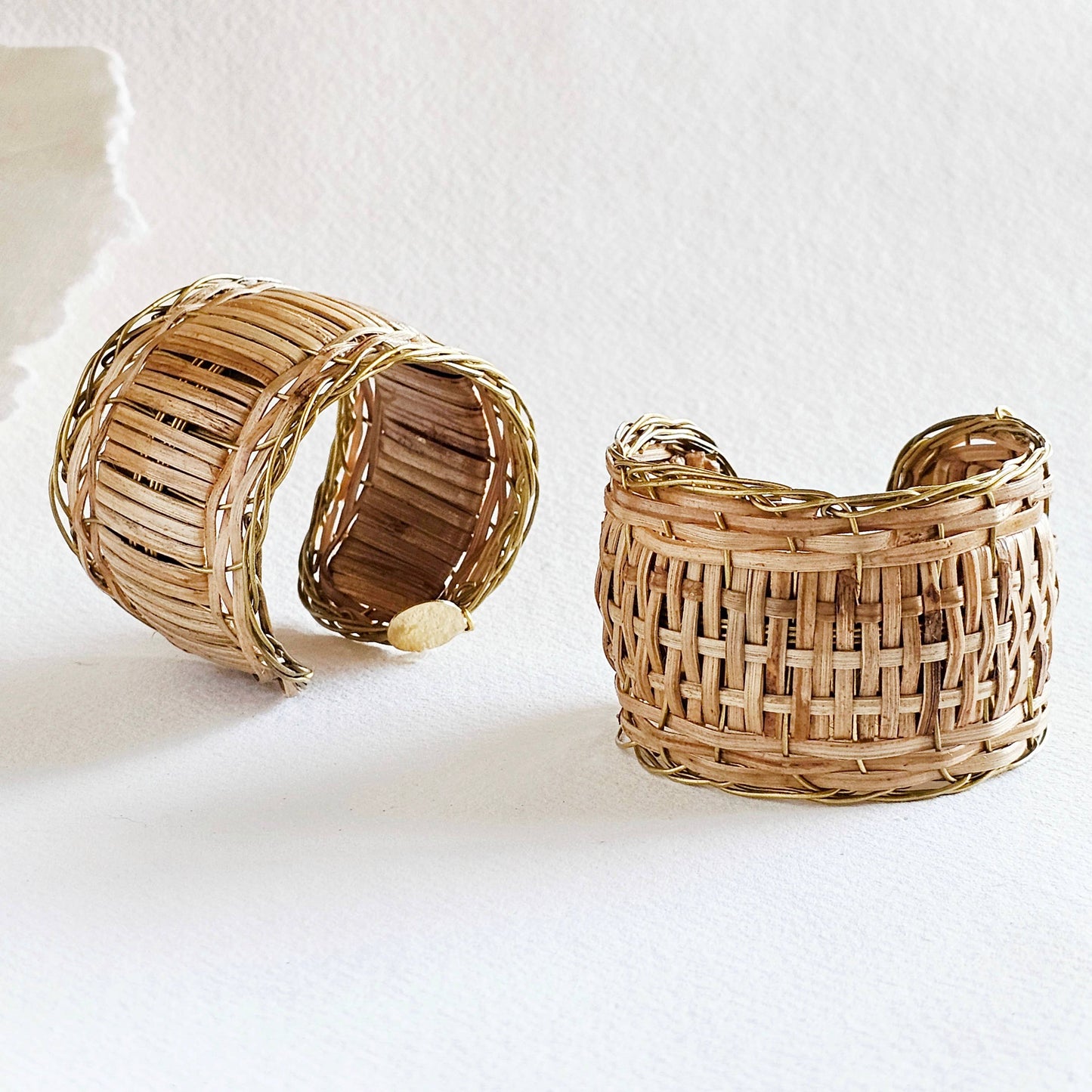 Bracelet jonc en rotin, paille et canne, fabriqué à la main et renouvelable: Roseau